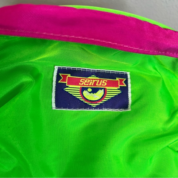 Seirus Vintage 1980s Vibrant Green Purple Fanny Pack Travel Bag Activewear Sport - Picture 5 of 12